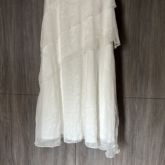 Lulu’s Ruffles White dress 👗 - Picture 6 of 14